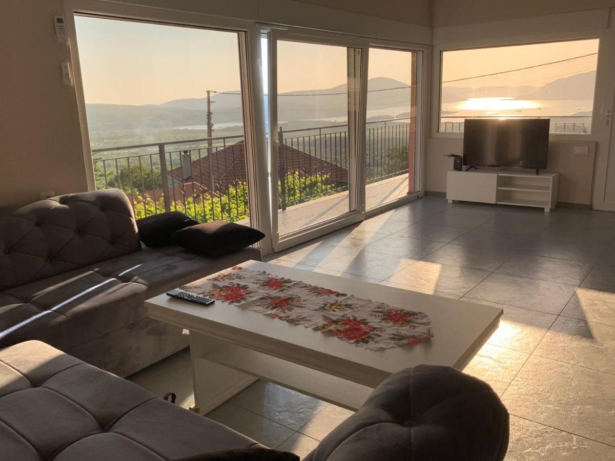 Apartamento Ostojic Lux Apartman Kotor Exterior foto