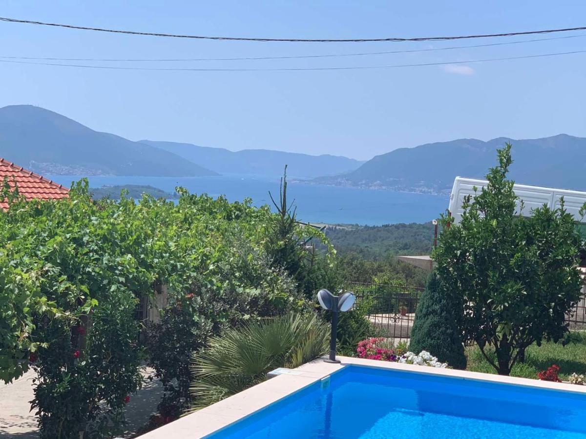 Apartamento Ostojic Lux Apartman Kotor Exterior foto