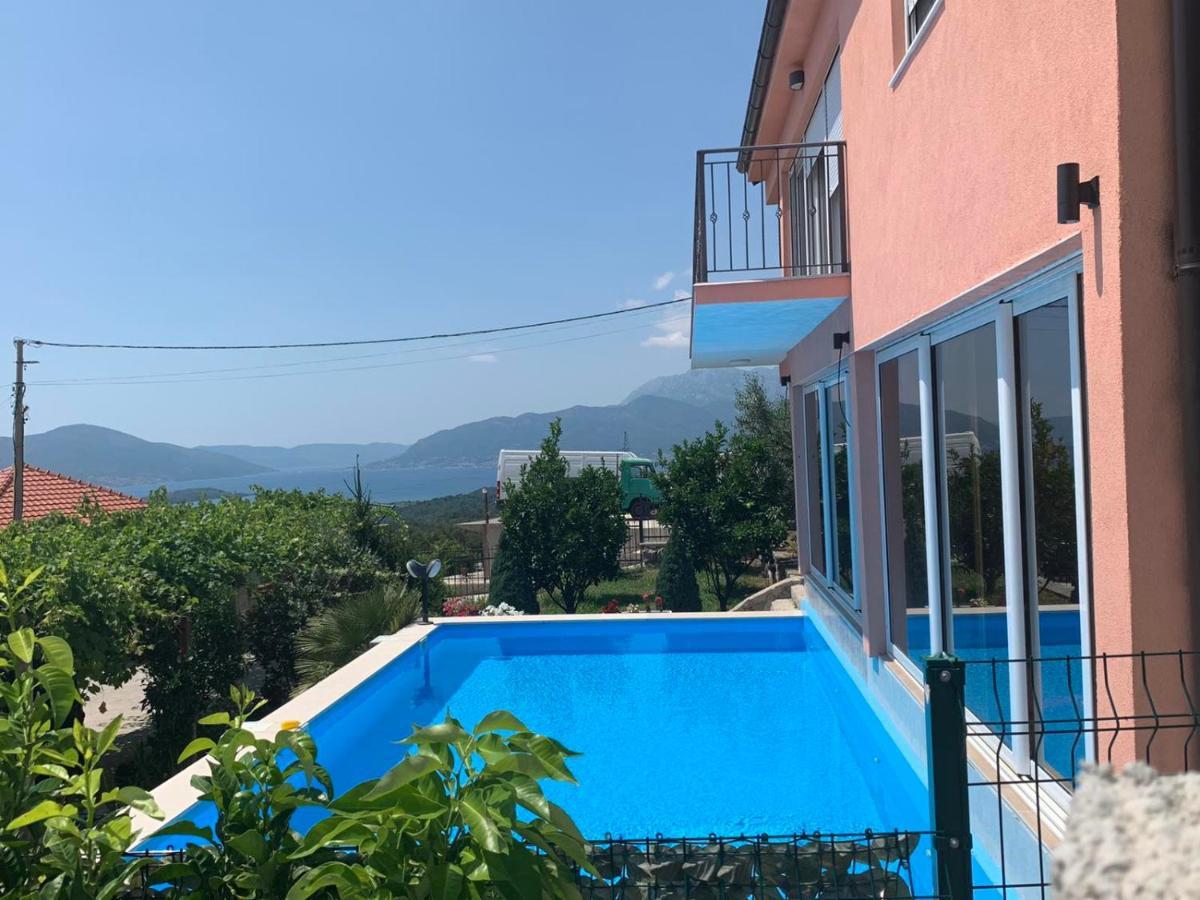 Apartamento Ostojic Lux Apartman Kotor Exterior foto