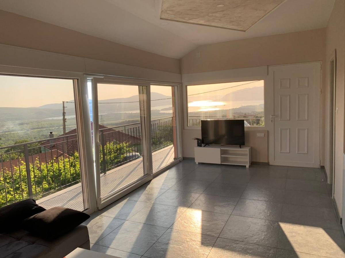 Apartamento Ostojic Lux Apartman Kotor Exterior foto