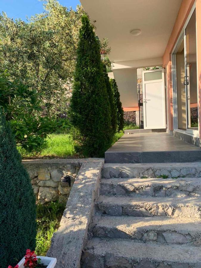 Apartamento Ostojic Lux Apartman Kotor Exterior foto